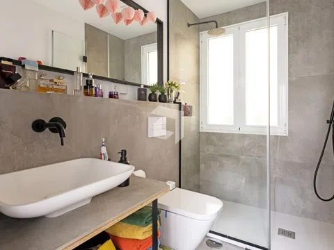 Flat in calle de Gaztambide - Photo 17