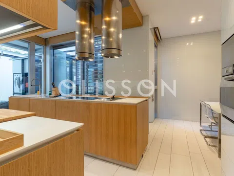Duplex - Photo 15