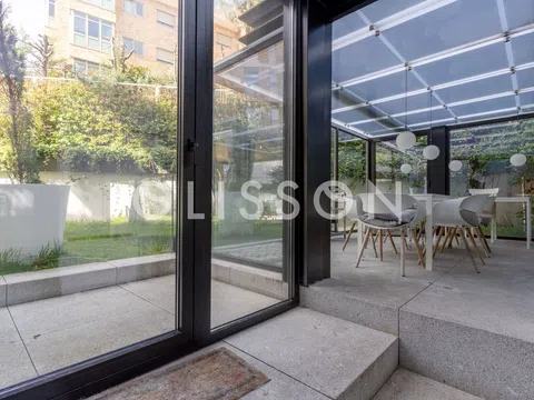 Duplex - Photo 18
