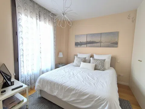 Studio in calle de la Magdalena - Photo 2