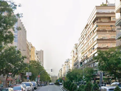 Flat in calle de O'Donnell - Photo 1
