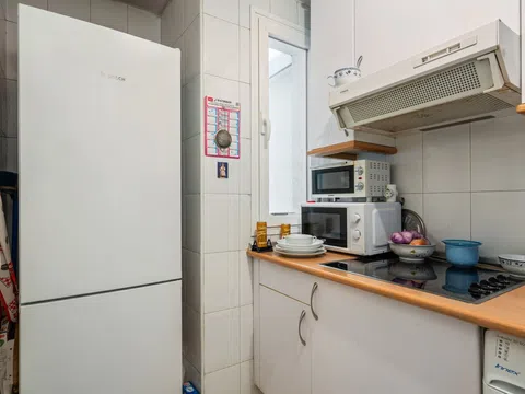 Flat in calle de Augusto Figueroa - Photo 13