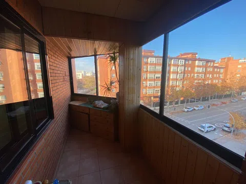 Flat in calle de San Marino - Photo 11