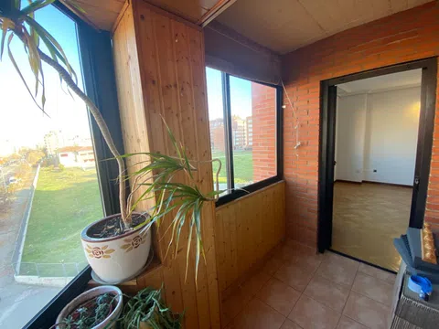 Flat in calle de San Marino - Photo 10