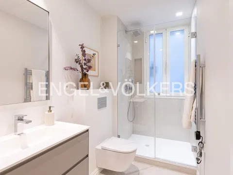 Flat in calle de García de Paredes - Photo 7
