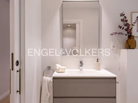 Flat in calle de García de Paredes - Photo 8