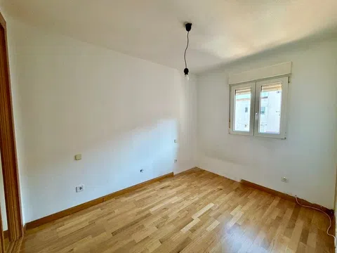 Flat in calle de Vicenta Jiménez - Photo 12
