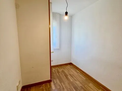 Flat in calle de Vicenta Jiménez - Photo 15