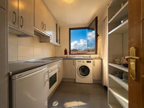 Flat in calle de Arturo Soria, 168 - Photo 6