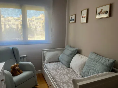 Flat in calle del Monasterio de Montesclaros - Photo 17