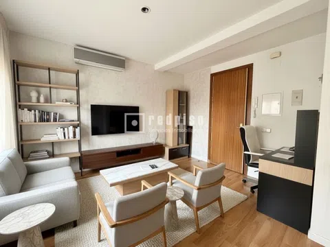 Flat in calle de Bravo Murillo - Photo 11