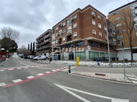 Flat in calle de las Islas Aleutianas - Photo 16
