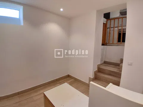 Flat in calle de las Islas Aleutianas - Photo 10