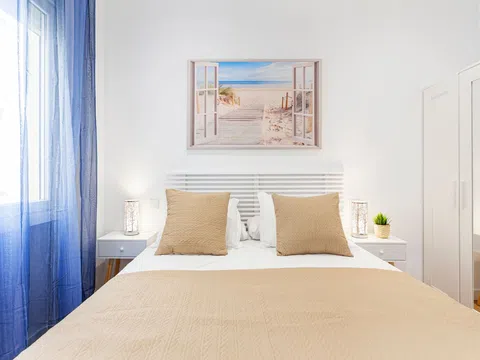 Flat in calle de Rodrigo de Guevara - Photo 8