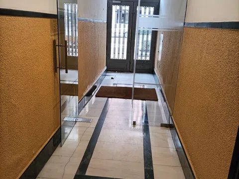 Flat in calle de Eloy Gonzalo - Photo 10