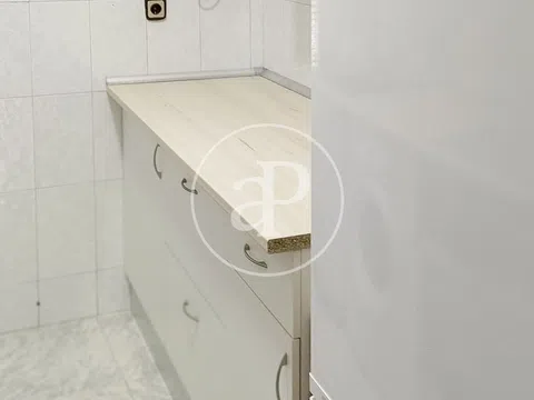 Flat in calle de San Isidoro de Sevilla, 4 - Photo 9