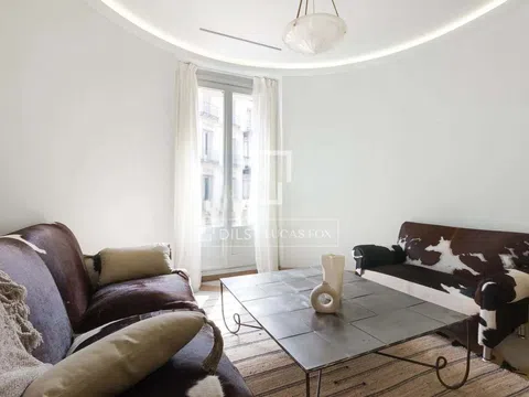 Flat - Photo 2