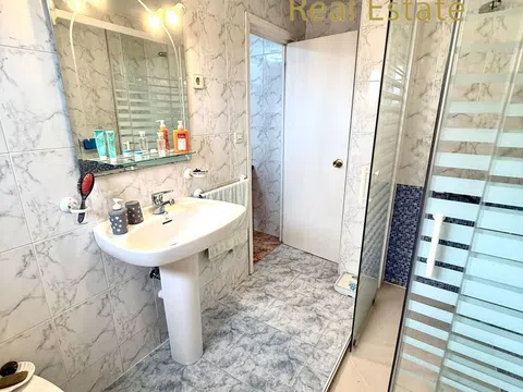 Flat in calle de Pedreña - Photo 20