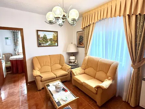 Flat in calle de Pedreña - Photo 3