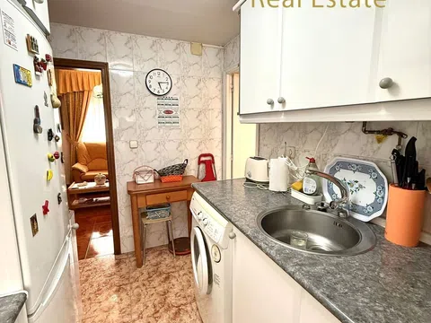 Flat in calle de Pedreña - Photo 8