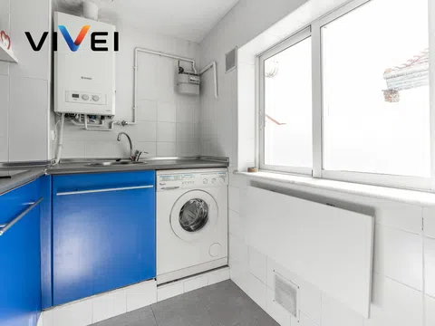 Flat in calle del Olmo - Photo 18
