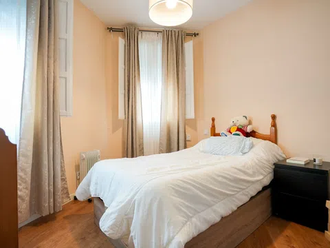 Flat in calle de Marcelo Usera - Photo 17