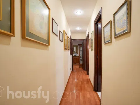 Flat in calle Alcalá - Photo 17