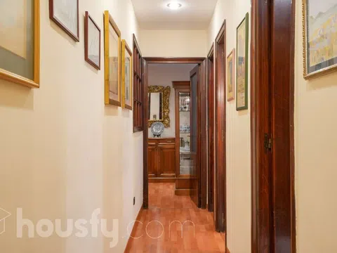 Flat in calle Alcalá - Photo 18