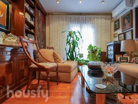 Flat in calle Alcalá - Photo 5