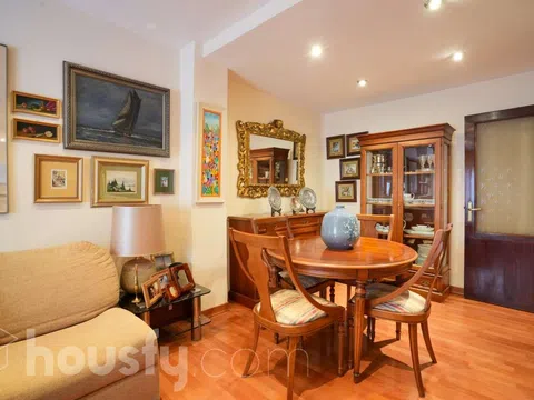 Flat in calle Alcalá - Photo 8