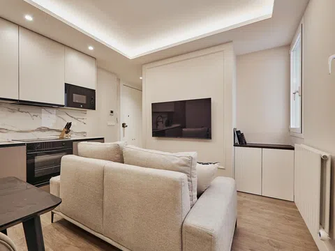 Flat in calle del Alcalde Sainz de Baranda - Photo 9