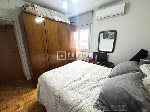 Flat in calle de Arciniega - Photo 12