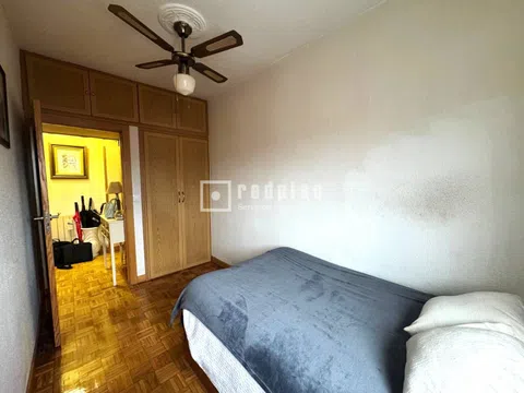 Flat in calle de Arciniega - Photo 17