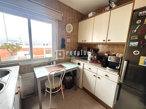 Flat in calle de Arciniega - Photo 9