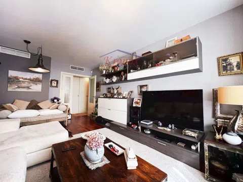 Flat in calle Talamanca del Jarama - Photo 3