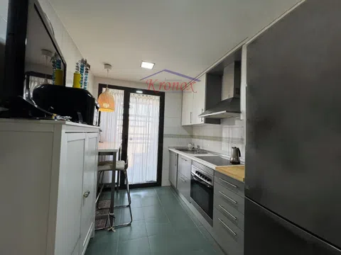 Flat in calle Talamanca del Jarama - Photo 9