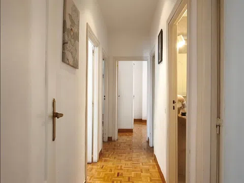 Flat in calle de la Peña Santa - Photo 11