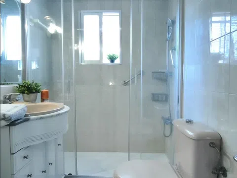 Flat in calle de la Peña Santa - Photo 17