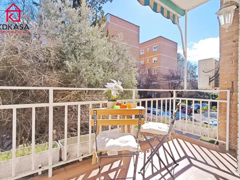 Flat in calle de la Peña Santa - Photo 3