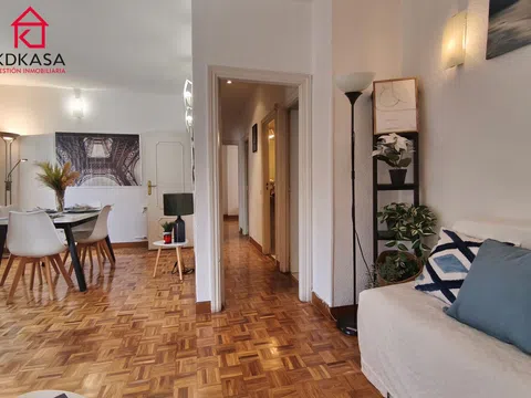 Flat in calle de la Peña Santa - Photo 8