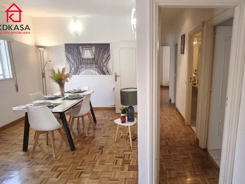 Flat in calle de la Peña Santa - Photo 10