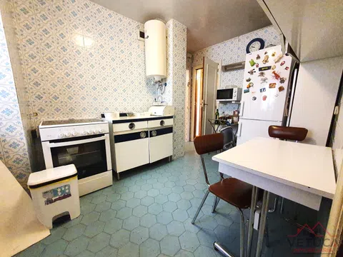 Flat in avenida del General Perón - Photo 14