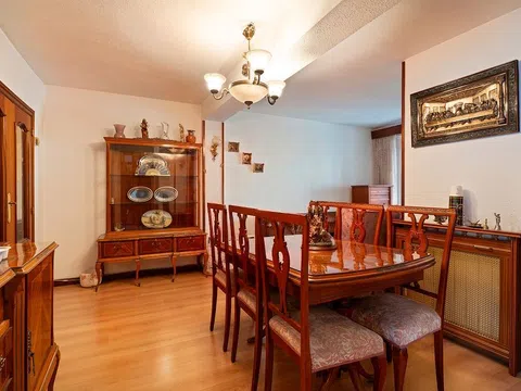 Flat in CL San Froilan - Photo 2