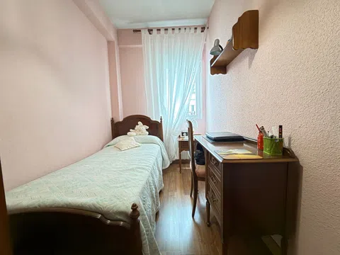 Flat - Photo 3
