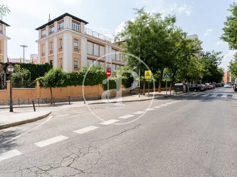 Flat in calle de Hermosilla - Photo 3