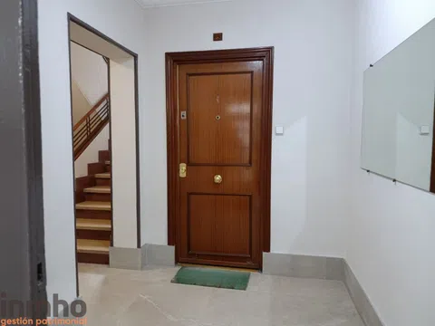 Flat in calle de la Virgen del Castañar - Photo 11