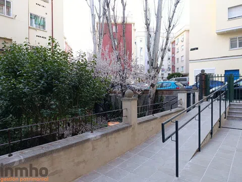 Flat in calle de la Virgen del Castañar - Photo 13