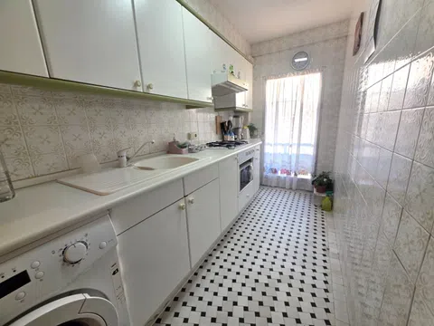 Flat in calle de Máximo San Juan - Photo 10