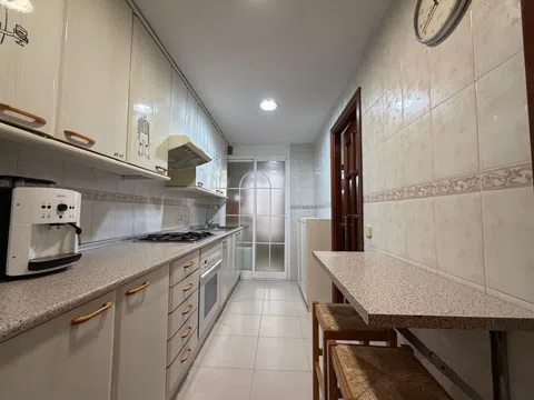 Flat in calle de Andorra, 69 - Photo 5