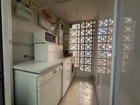 Flat in calle de Andorra, 69 - Photo 6